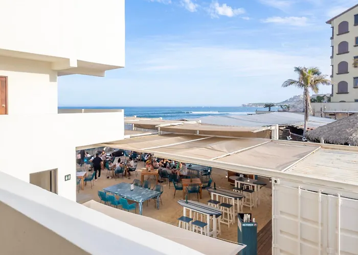 Cabo Break Hotel