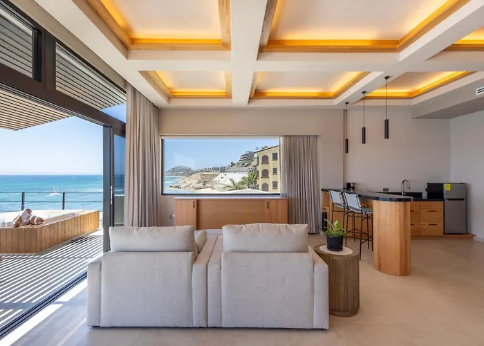 Cabo Break